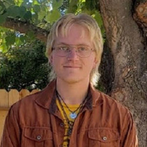 Meet your Posher, Sam